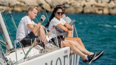 El Real Club Náutico de La Línea completa con éxito la sexta prueba del Campeonato Interclubs del Estrecho en una intensa jornada de levante