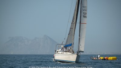 La falta de viento obliga a suspender la quinta prueba del Campeonato Interclubs del Estrecho en Sotogrande