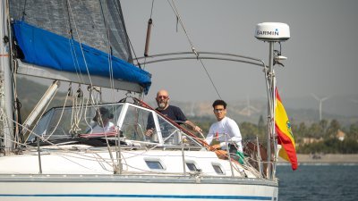 La falta de viento obliga a suspender la quinta prueba del Campeonato Interclubs del Estrecho en Sotogrande
