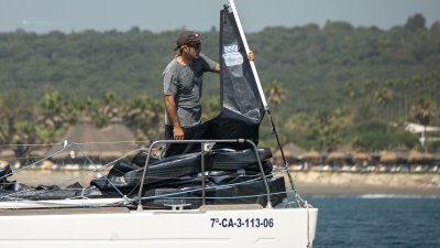 La falta de viento obliga a suspender la quinta prueba del Campeonato Interclubs del Estrecho en Sotogrande